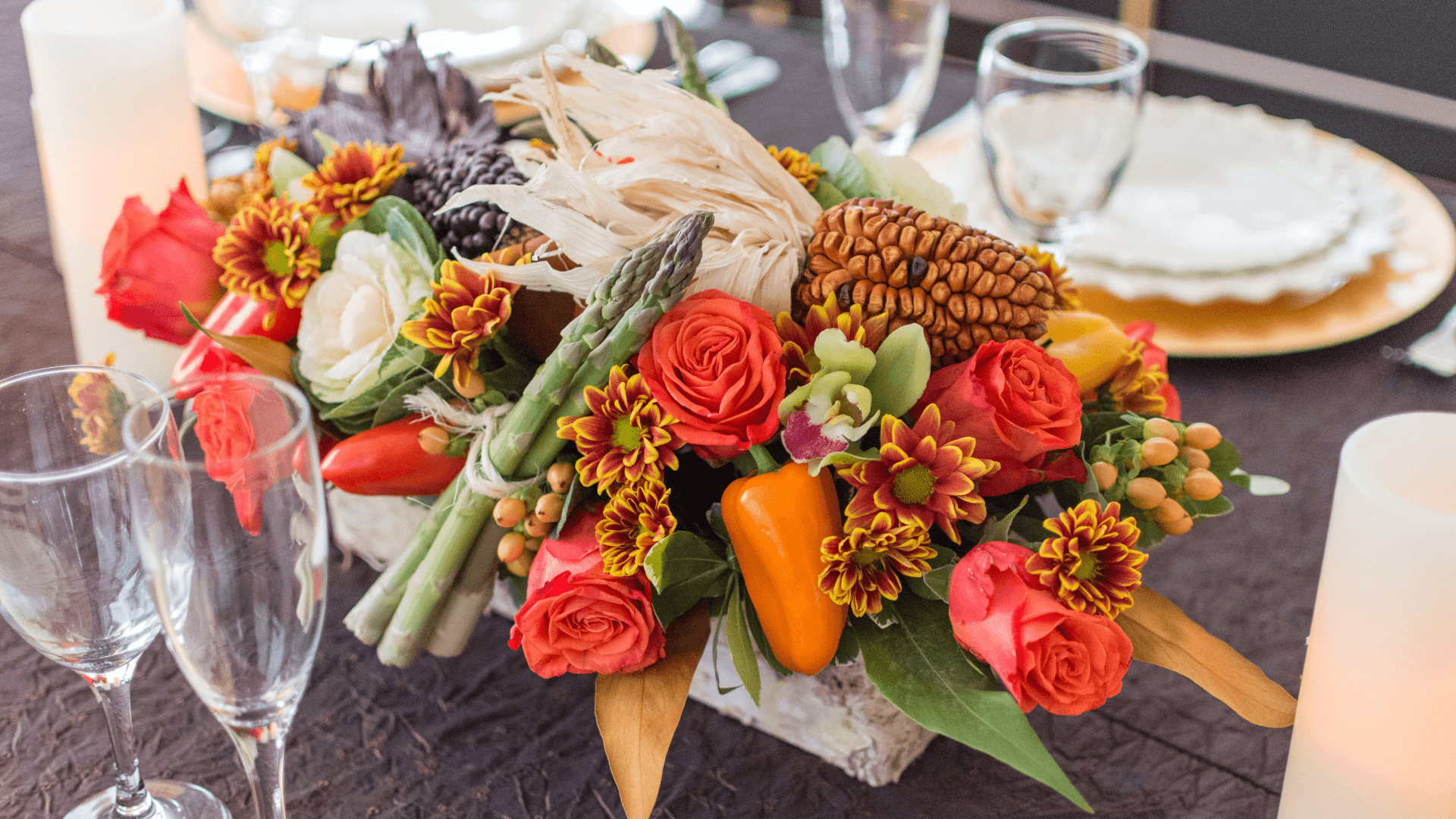 Thanksgiving Day Flower Delivery is available in various colors and sizes, so you can find something that will suit your taste. Thanksgiving is a very special moment for your beloved one. You can offer flowers to your family and friends and decorate your home or office with beautiful flower arrangements.